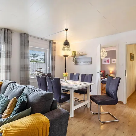 Diemelseeholiday Mit Balkon *